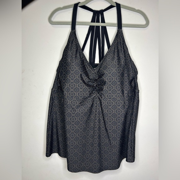 Ava & Viv Other - Ava & Viv Women’s Black and Brown Swim Top. Size 24W. SKU B4.